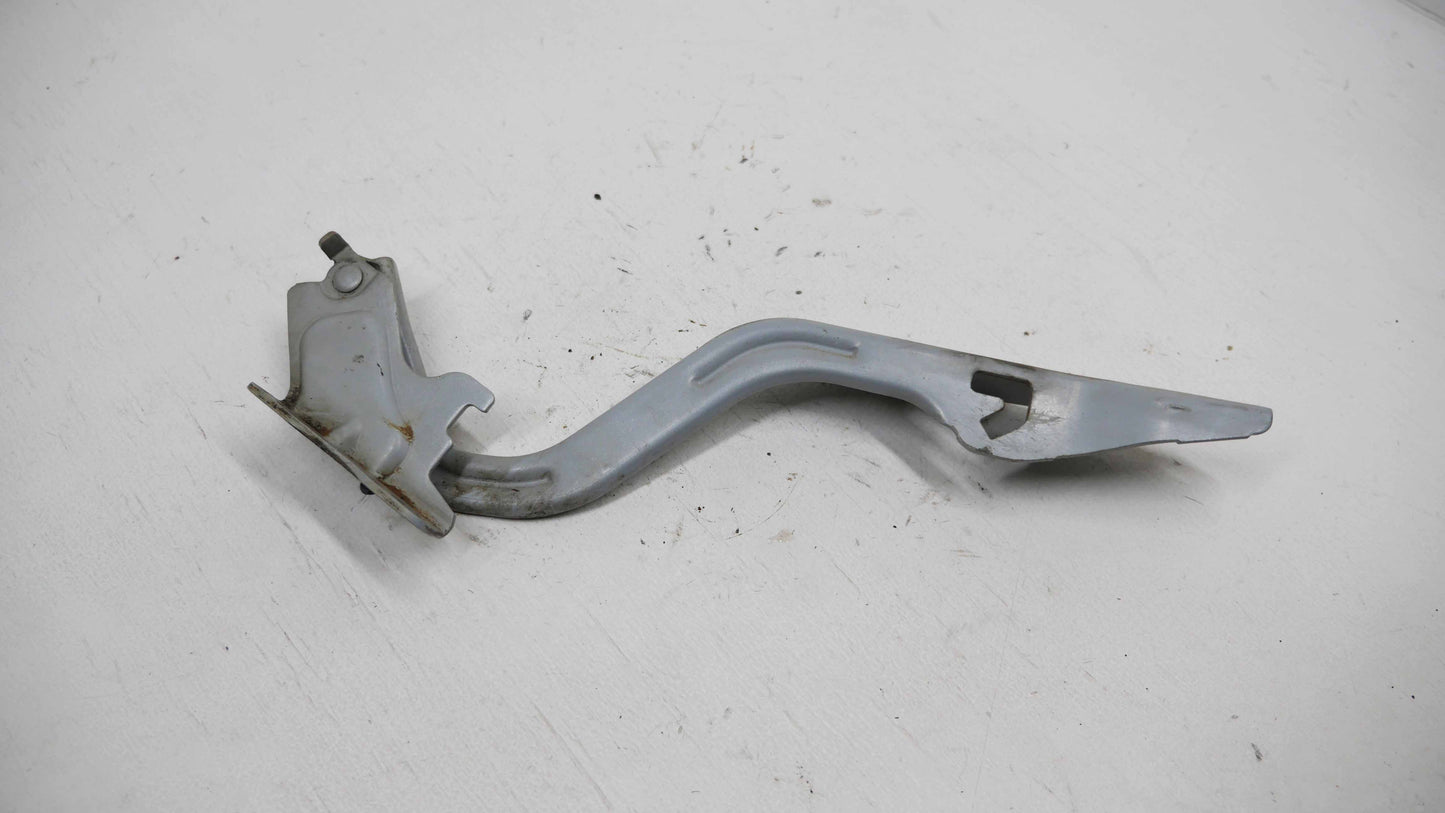 RH Bonnet Hinge - Silver Z2S - Fits Suzuki Swift EZ 2004-2011