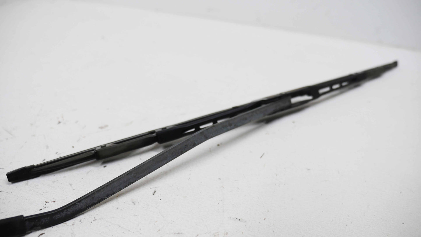 LH Drivers Side Windscreen Wiper Arm - Fits Suzuki Swift EZ 2004-2011