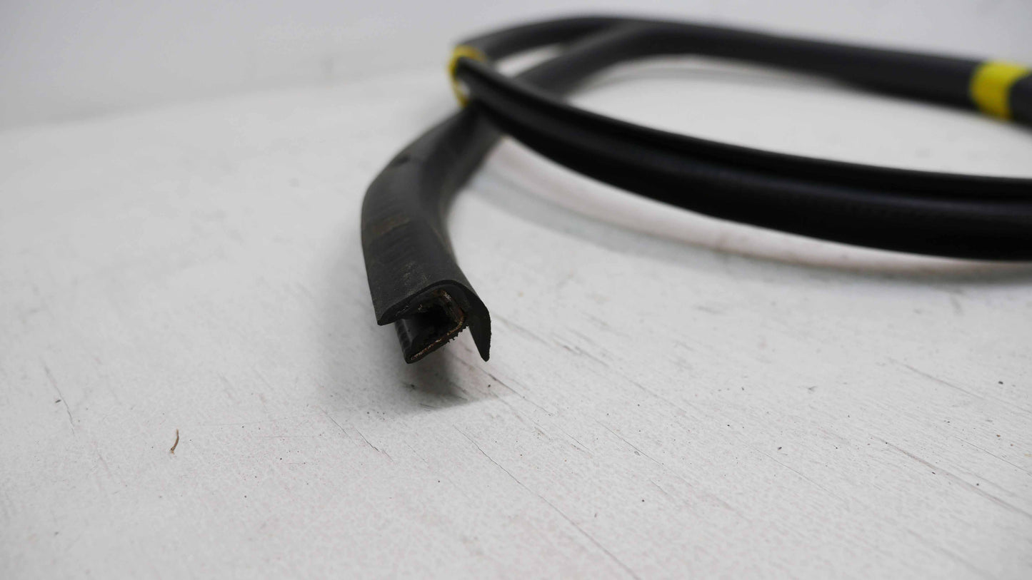 LH Rear Pinch Weld Body Rubber - Fits Mitsubishi Lancer CS-ES Sedan 2002-2007