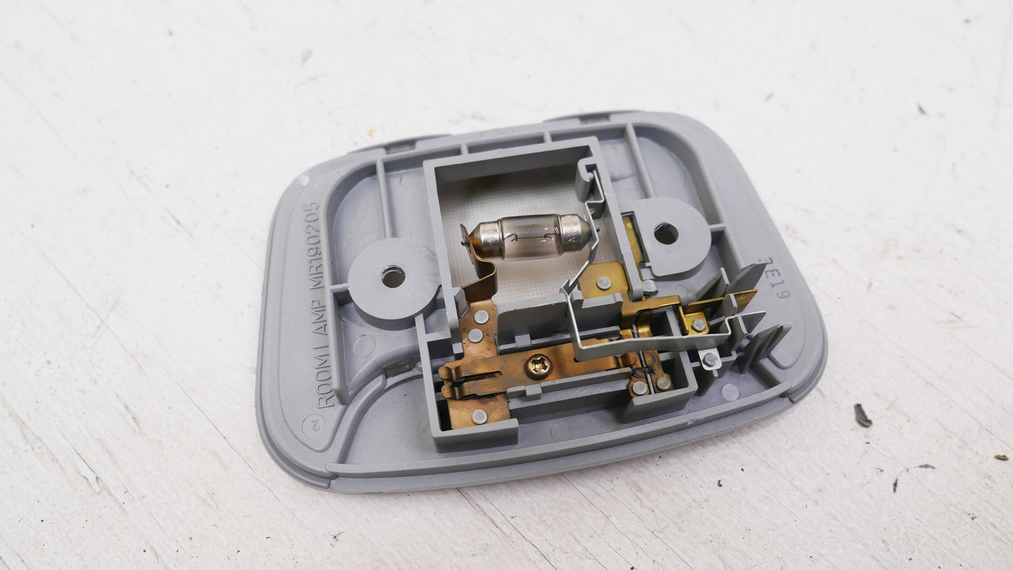 Interior Dome Courtesy Light Center - Fits Mitsubishi Lancer CS-ES Sedan 2002-2007