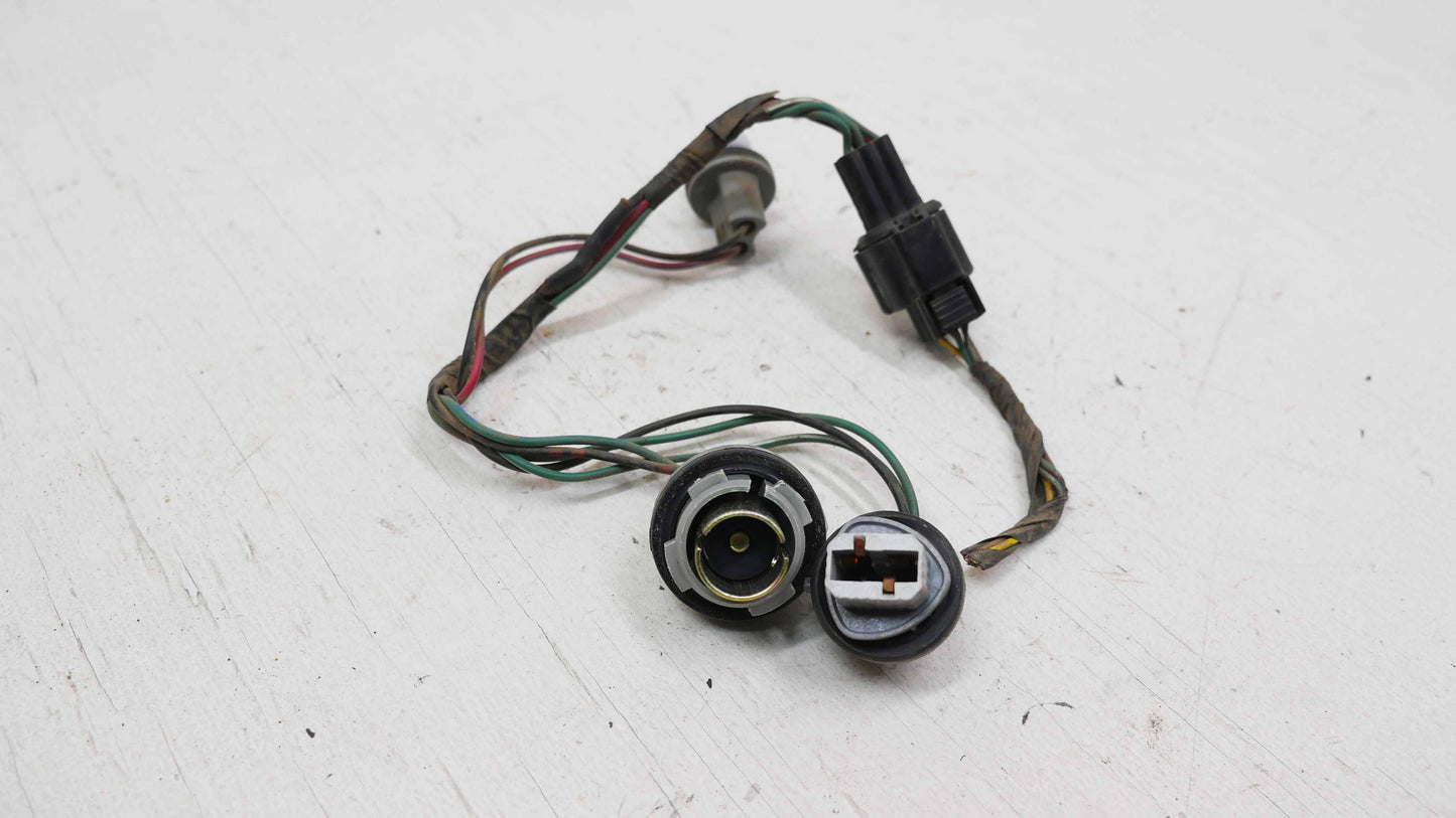 Tail Light Sockets LH or RH - Fits Mitsubishi Lancer CS-ES Sedan 2002-2007