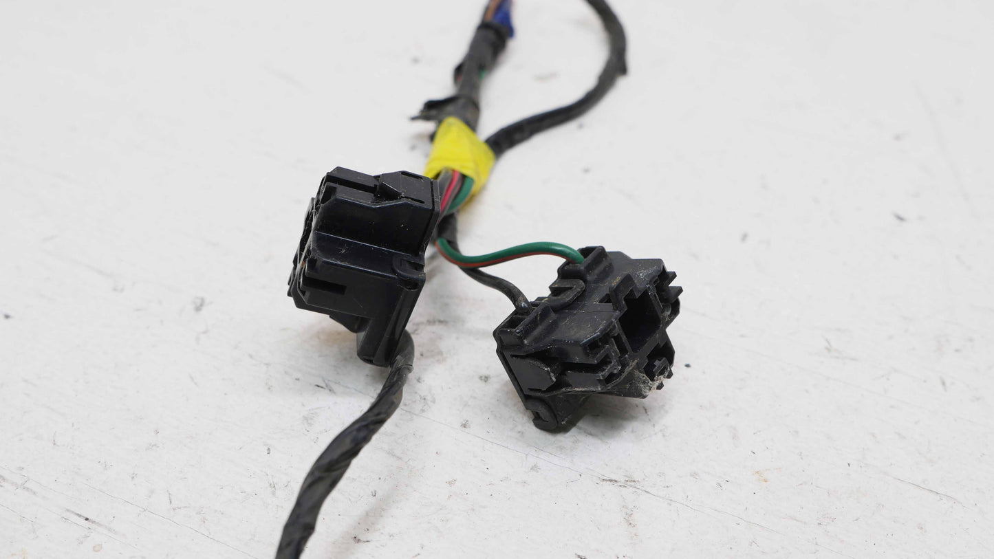 Head Light Plug And Wire - Fits Ford Falcon AU 1998-2002