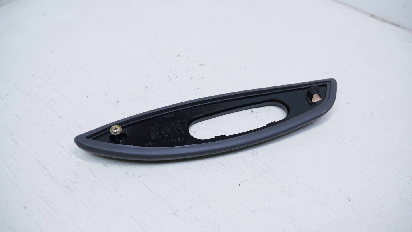 RH Rear Door Card Arm Rest - Fits Ford Falcon AU 1998-2002