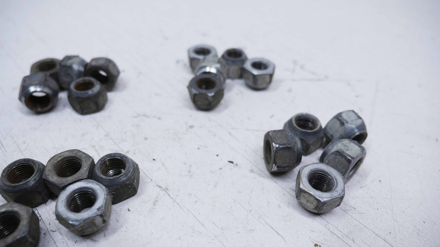 20 x Wheel Nuts For Genuine Alloys - Fits Ford Falcon AU 1998-2002