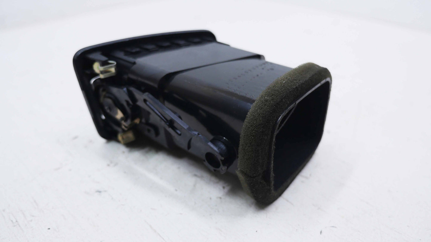 LH Dash Vent - Fits Mitsubishi Verada KL-KW 2003-2005
