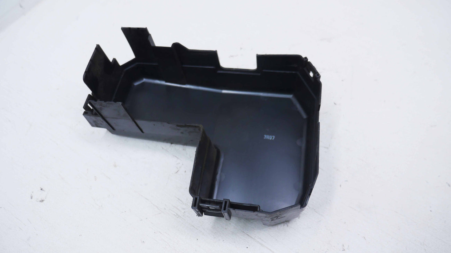 Engine Bay Fuse Box Lid Cover - Fits Mitsubishi Verada KL-KW 2003-2005