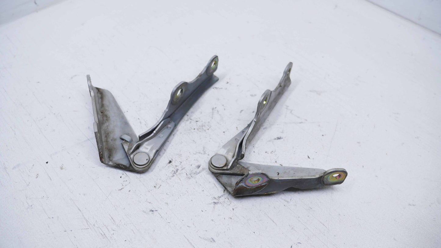 Bonnet Hinges - Fits Mitsubishi Magna Verada TL-TW-KL-KW 2003-2005