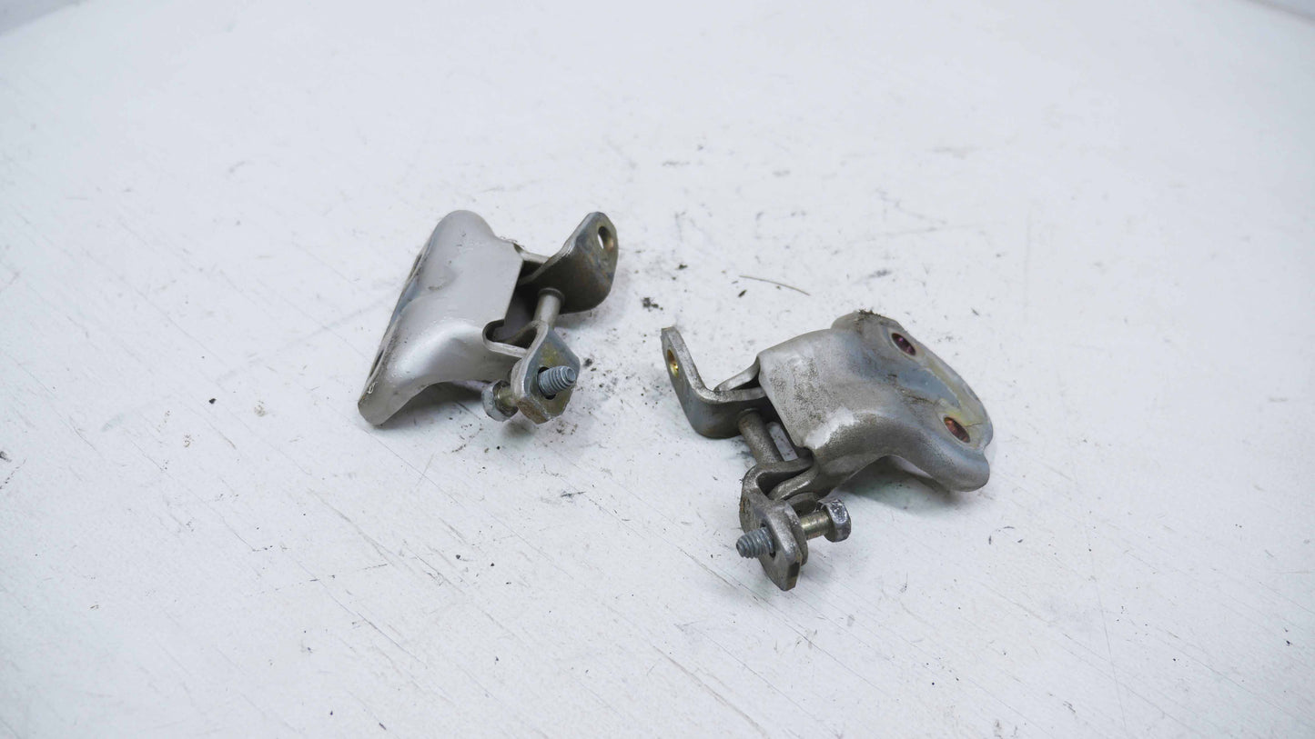 LH Rear Door Hinges - Fits Mitsubishi Magna Verada TL-TW-KL-KW 2003-2005