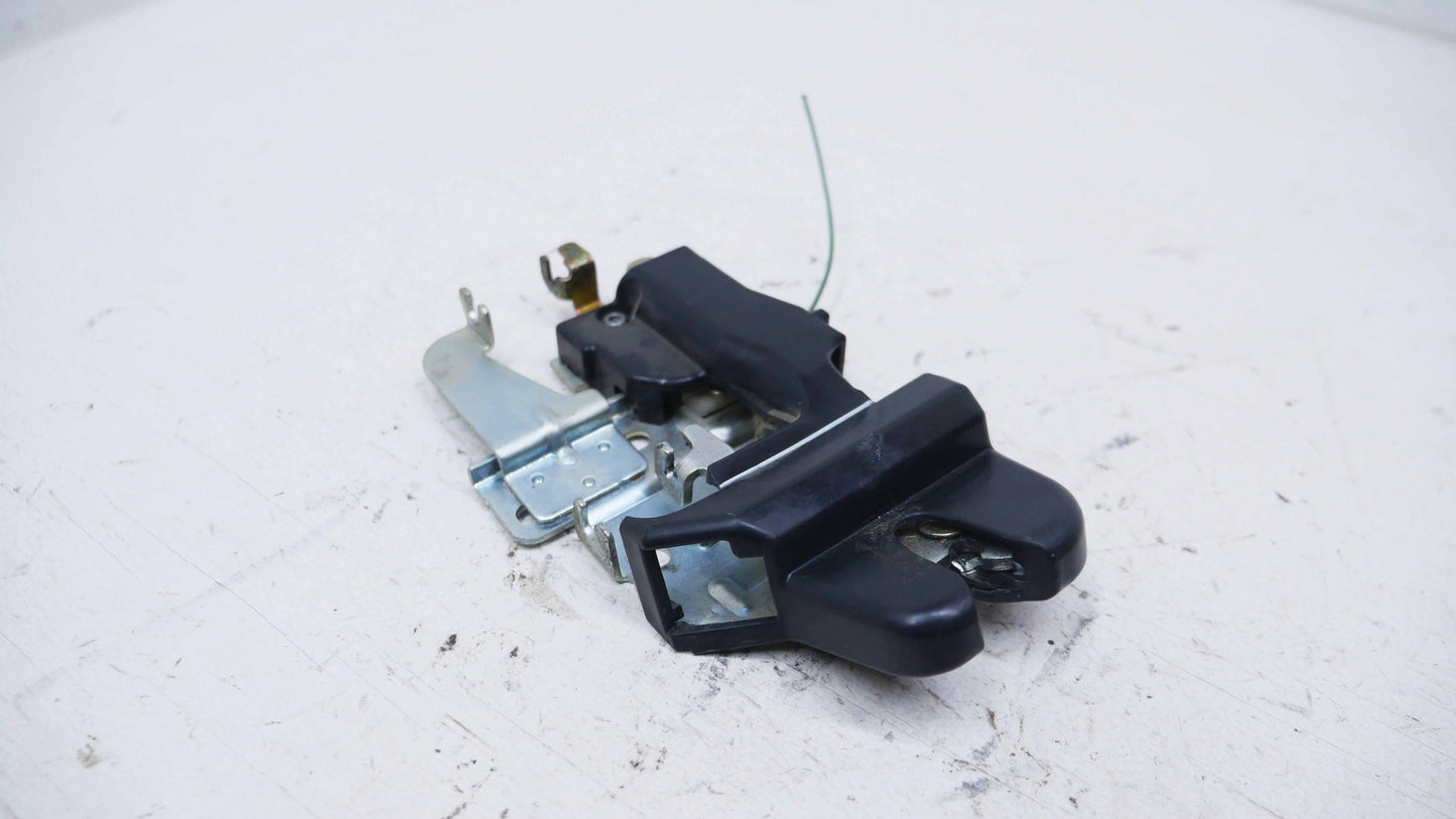 Boot Latch Mechanism - Fits Mitsubishi Verada KL-KW 2003-2005