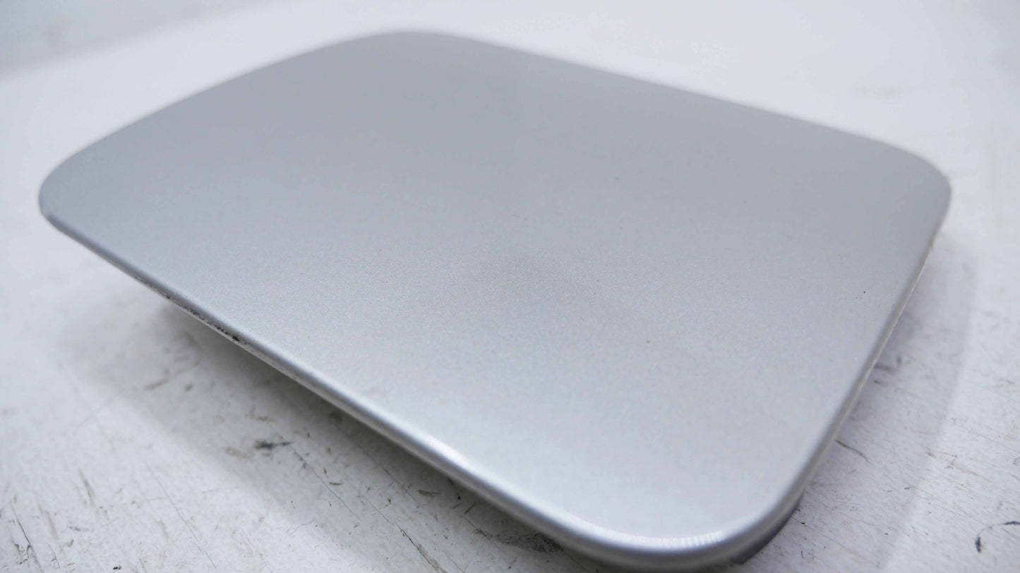 Fuel Flap Paint Code HH - Fits Mitsubishi Verada KL-KW 2003-2005