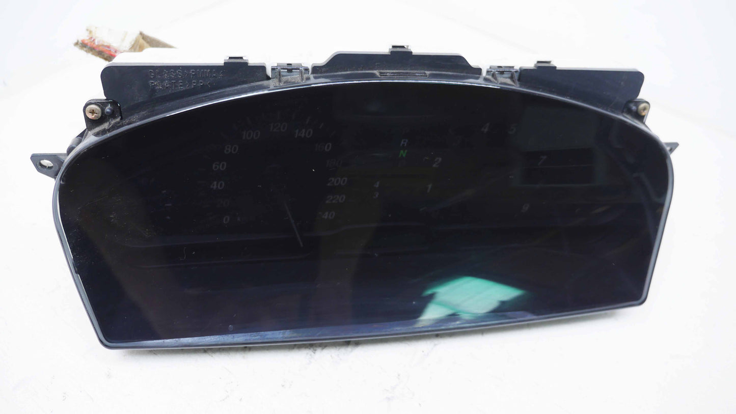 Instrument Cluster 297,000Kms Auto V6 - Fits Mitsubishi Verada KL-KW 2003-2005