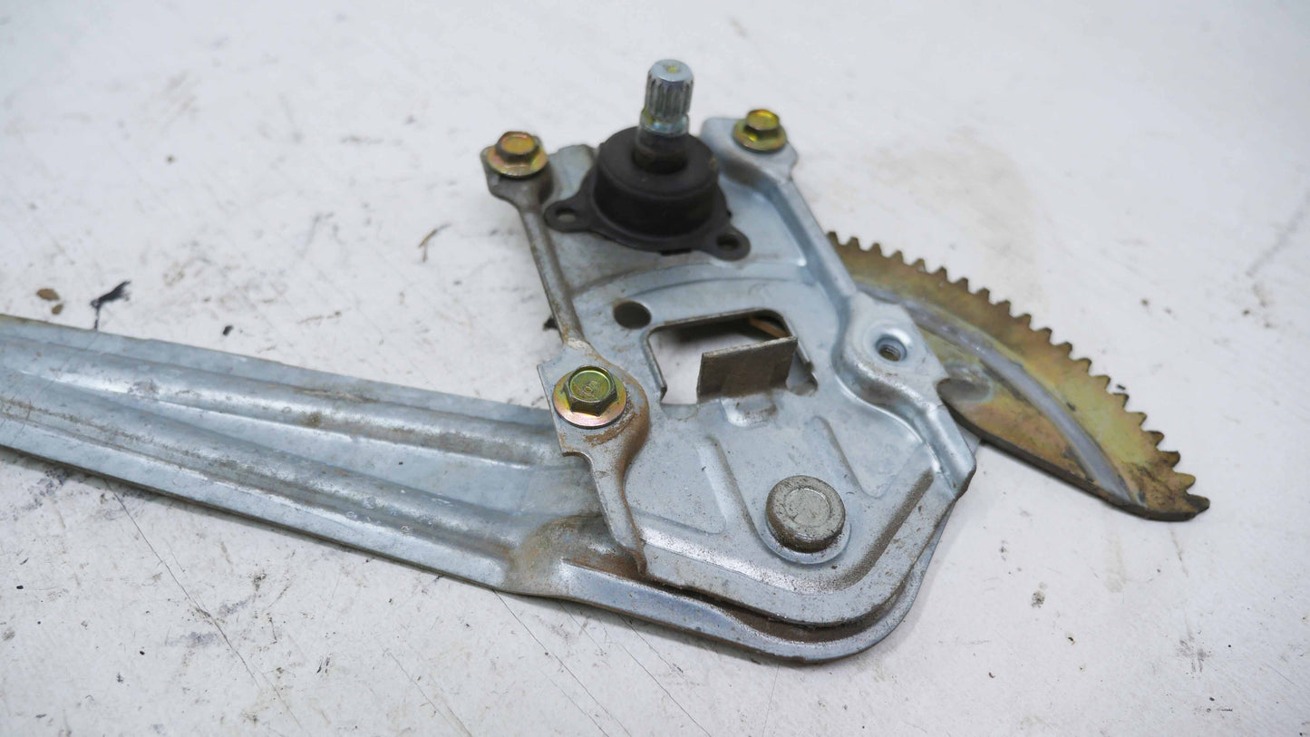 RH Rear Manual Window Regulator - Fits Daihatsu Charade G200RS 1993-1996