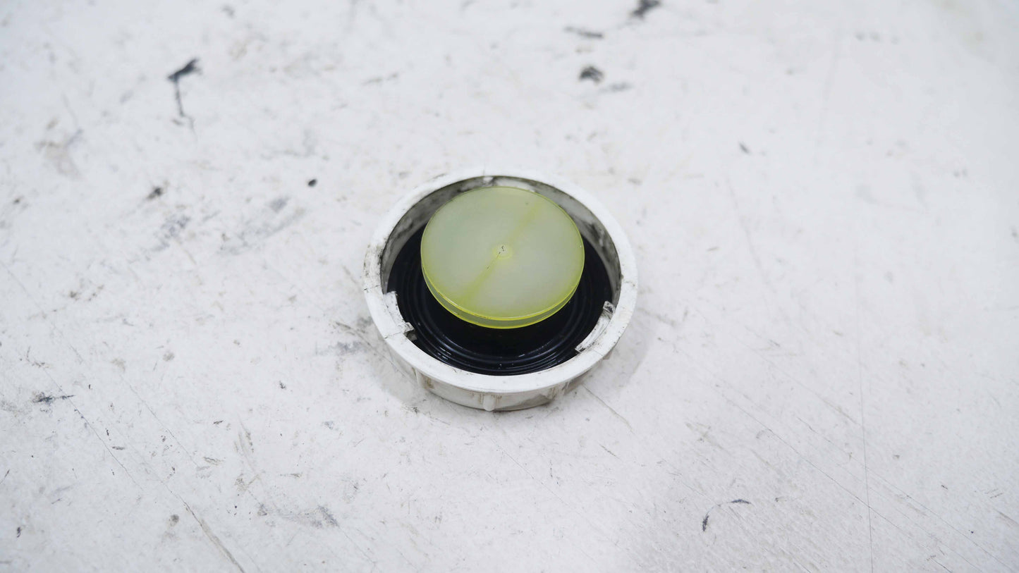 Brake Fluid Reservoir Cap - Fits Mitsubishi Lancer CS-ES Sedan 2002-2007