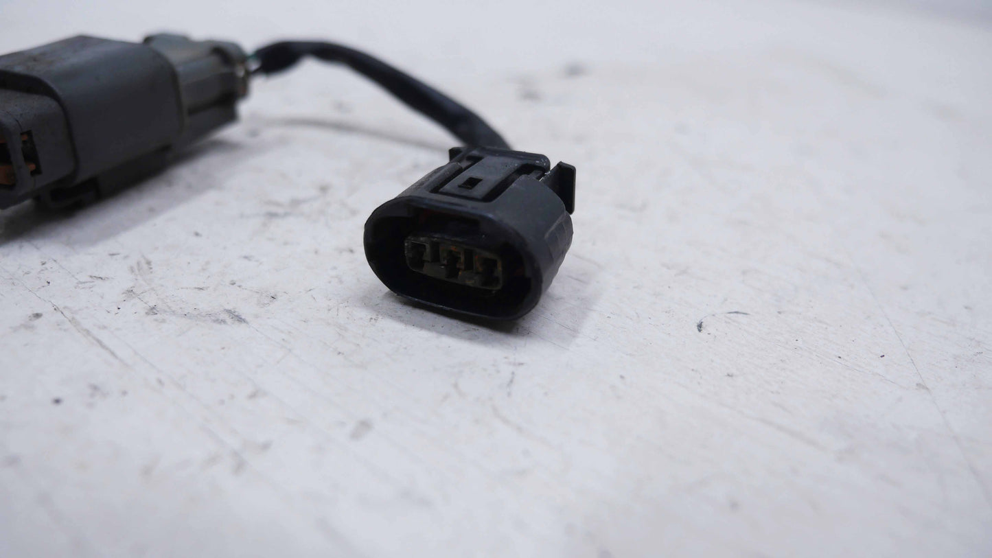 Alternator Plug and Wire - Fits Nissan X-Trail T30 2001-2007