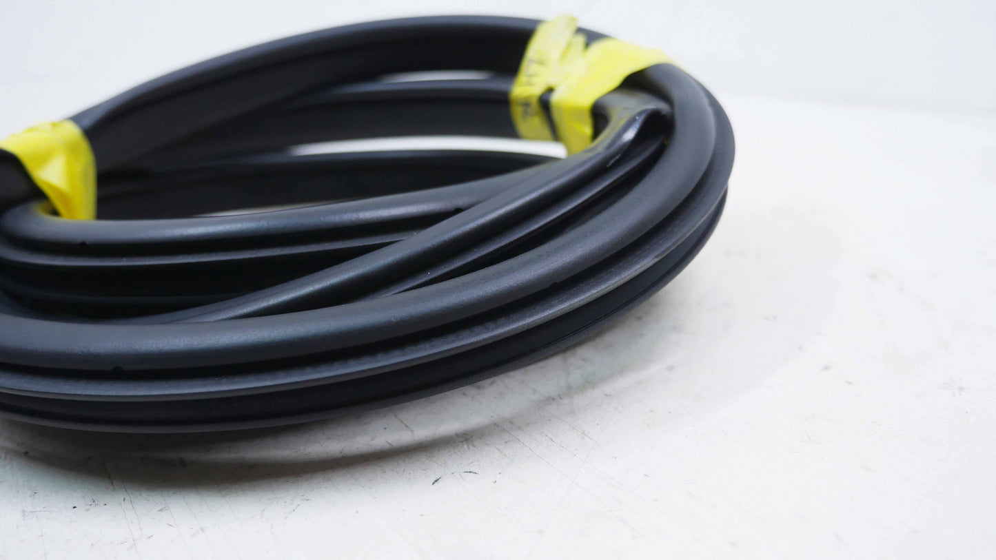 LH Rear Door Car Body Pinch Weld Rubber - Fits Nissan X-Trail T30 2001-2007