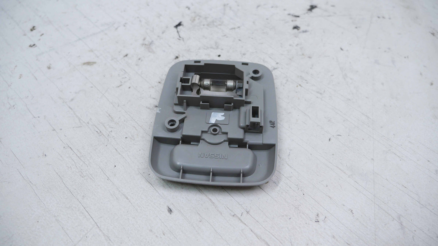 Center Interior Dome Courtesy Light - Fits Nissan X-Trail T30 2001-2007