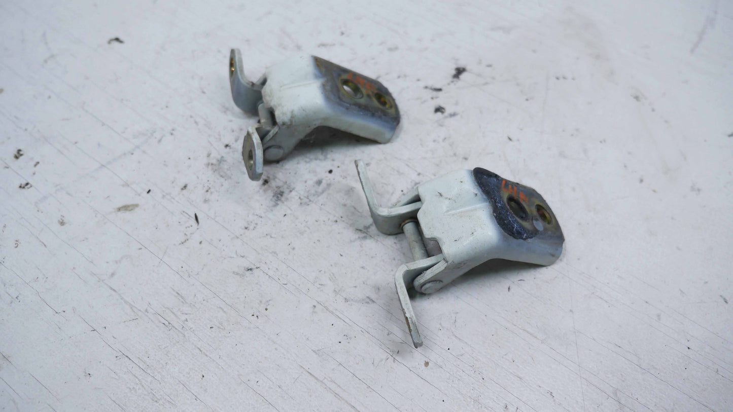 LH Front Door Hinges - Fits Nissan X-Trail T30 2001-2007