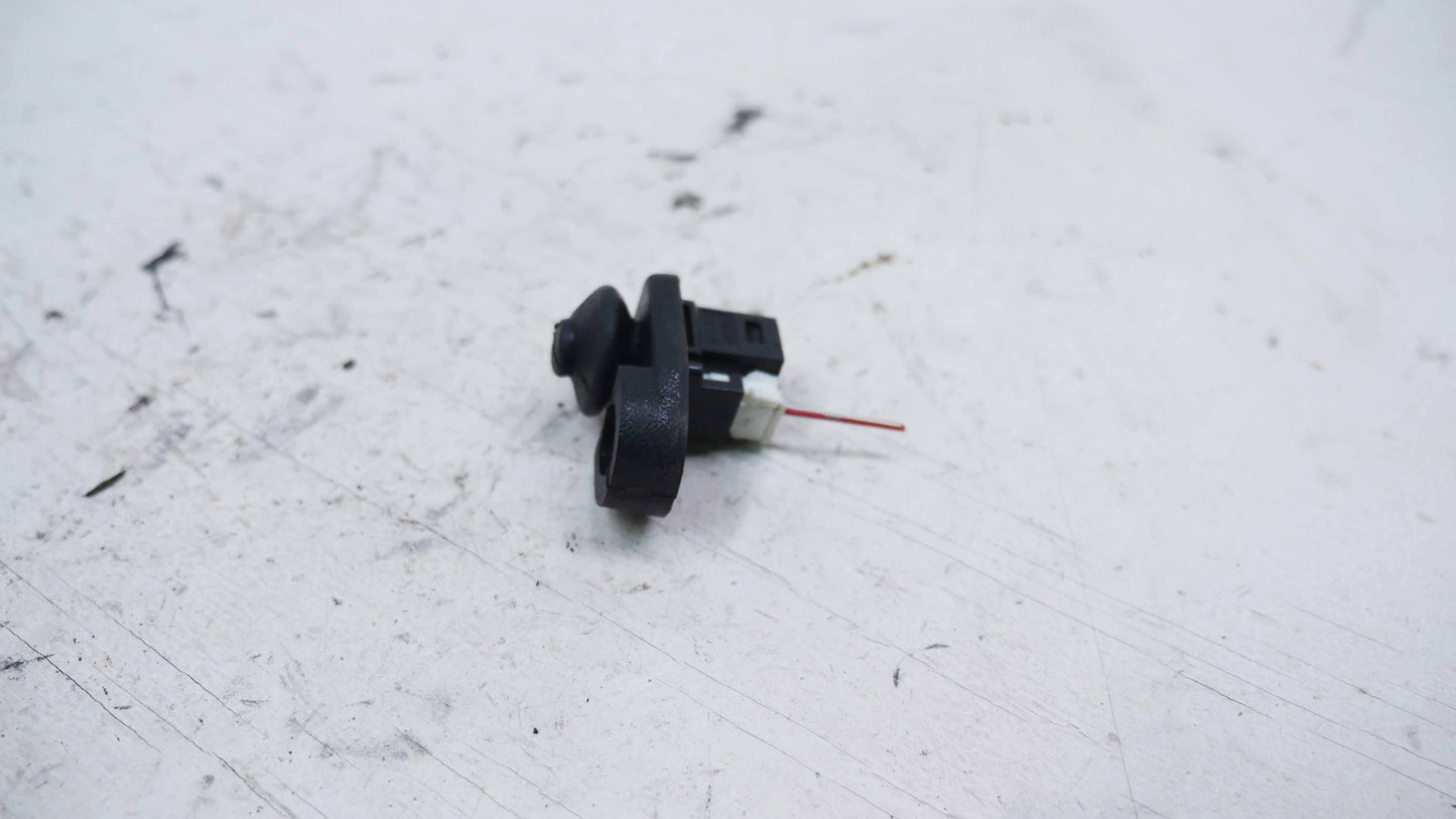 Front Door Courtesy Light Switch - Fits Nissan X-Trail T30 2001-2007