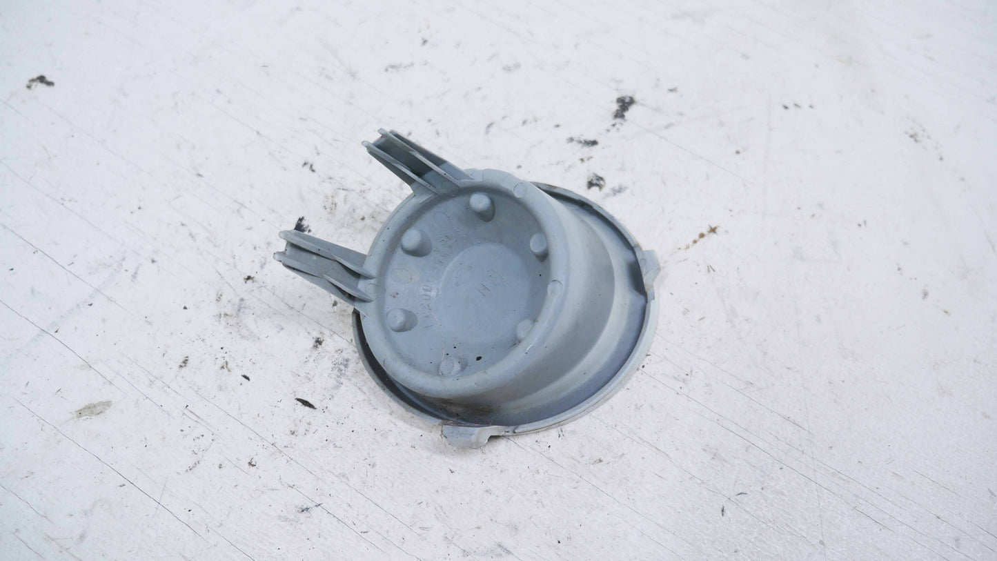 Front Bumper RH Fog Light Cover White - Fits Nissan X-Trail T30 2001-2007