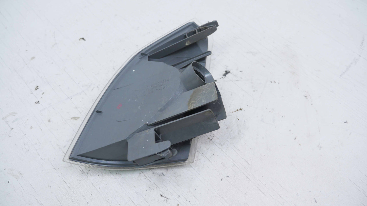 RH Indicator Lens Clear - Fits Nissan X-Trail T30 2001-2007