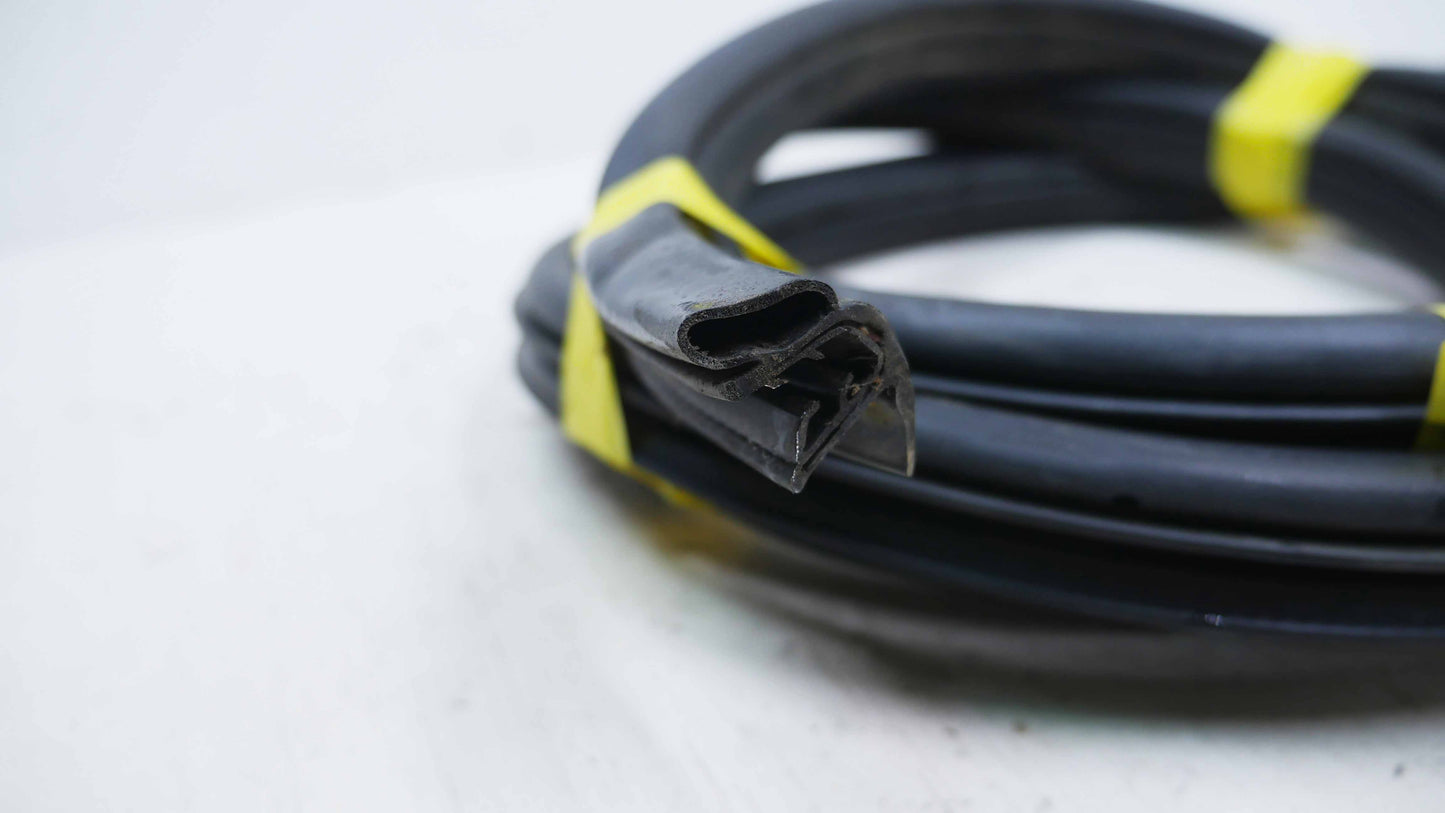 LH Rear Door Pinch Weld Body Rubber Seal - Fits Ford Falcon BA 2002-2005