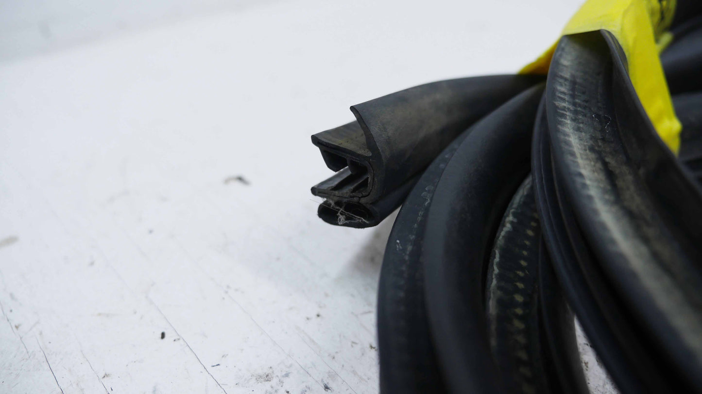 RH Front Door Pinch Weld Rubber Seal - Fits Ford Falcon BA 2002-2005