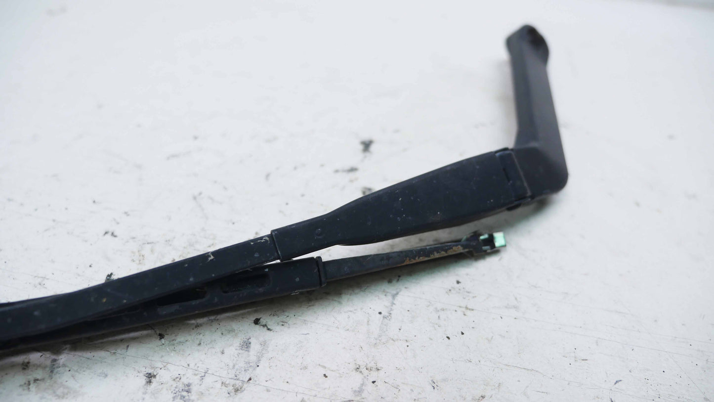 Rear Wiper Blade Arm - Fits Nissan X-Trail T30 2001-2007