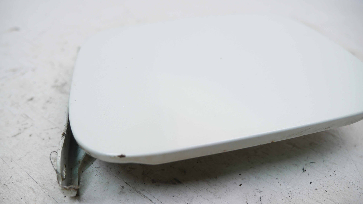 Fuel Flap White QX1 - Fits Nissan X-Trail T30 2001-2007