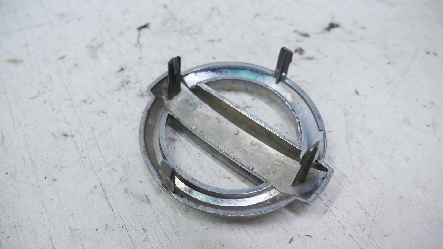 Front Grille Nissan Badge - Fits Nissan X-Trail T30 2001-2007