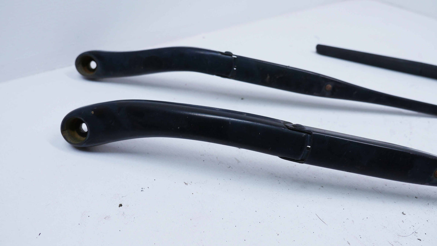 Wiper Arms - Fits Holden Commodore VT 1997-2000