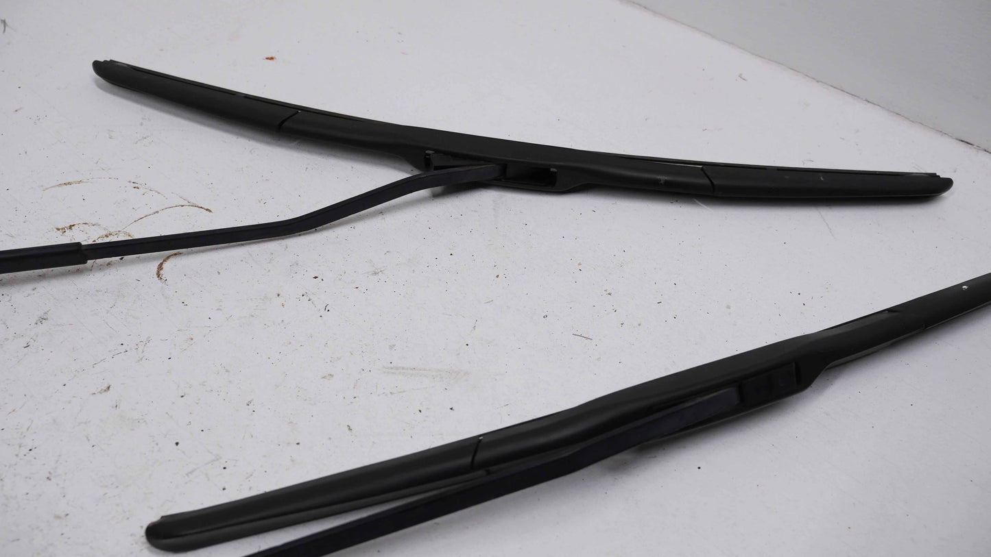 Front Windscreen Wiper Arms - Fits Mazda 3 BK SP23 2003-2009