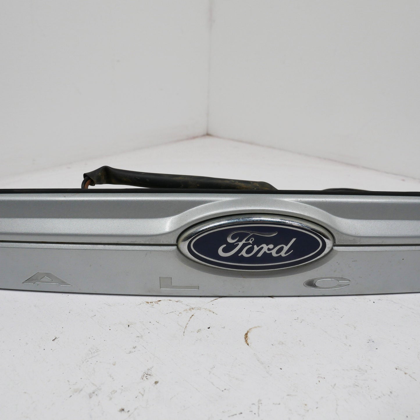 Boot Lid Garnish Silver - Fits Ford Falcon AU XR6 XR8 1998-2002