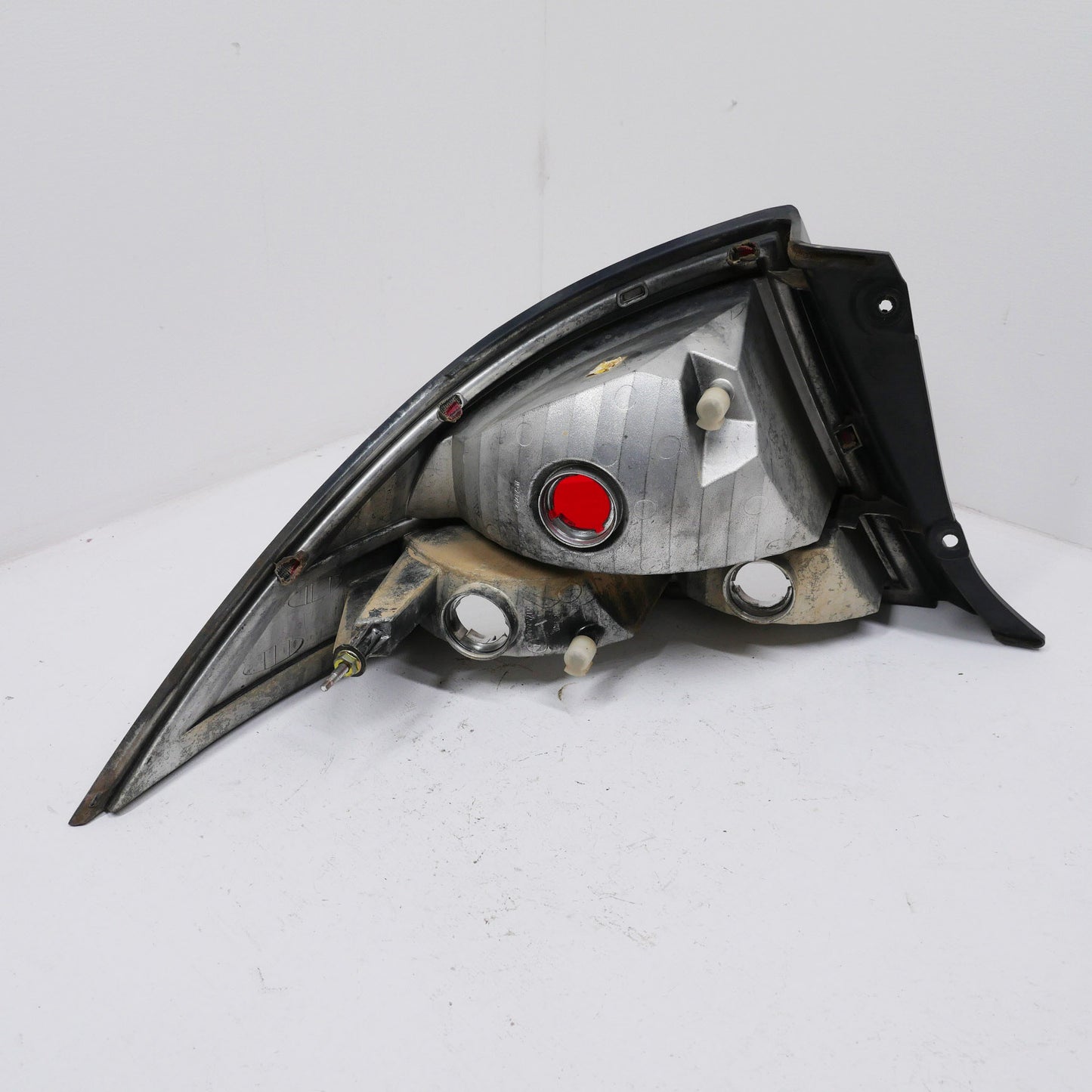 RH Tail Light Lens - Fits Ford Falcon AU SR 1998-2002