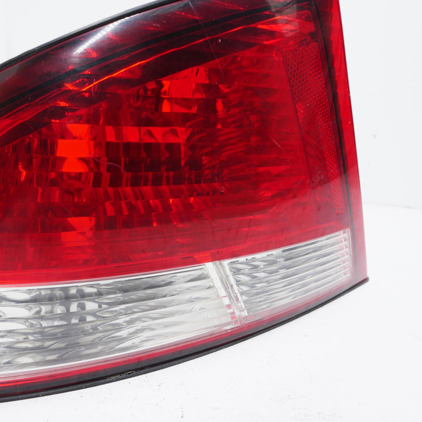 LH Tail Light Lens - Fits Ford Falcon AU SR 1998-2002