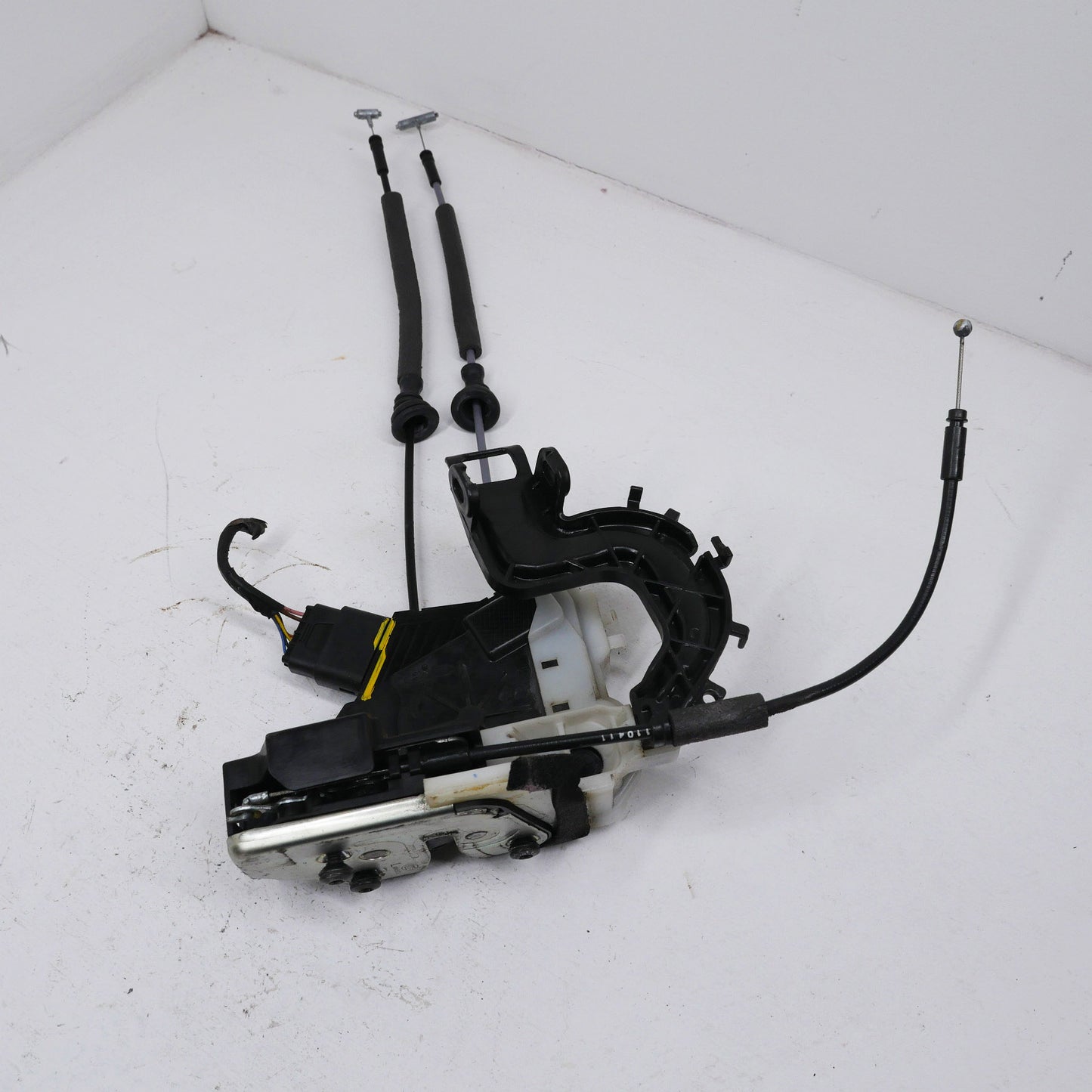 LH Front Door Latch Lock Actuator - Fits Hyundai Elantra MD Premium 2011-2015