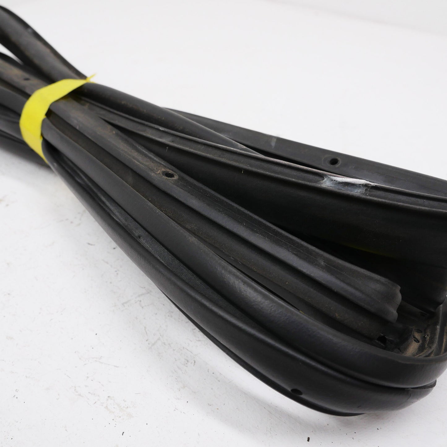 LH Rear Door Rubber Seal - Fits Hyundai Elantra MD Premium 2011-2015