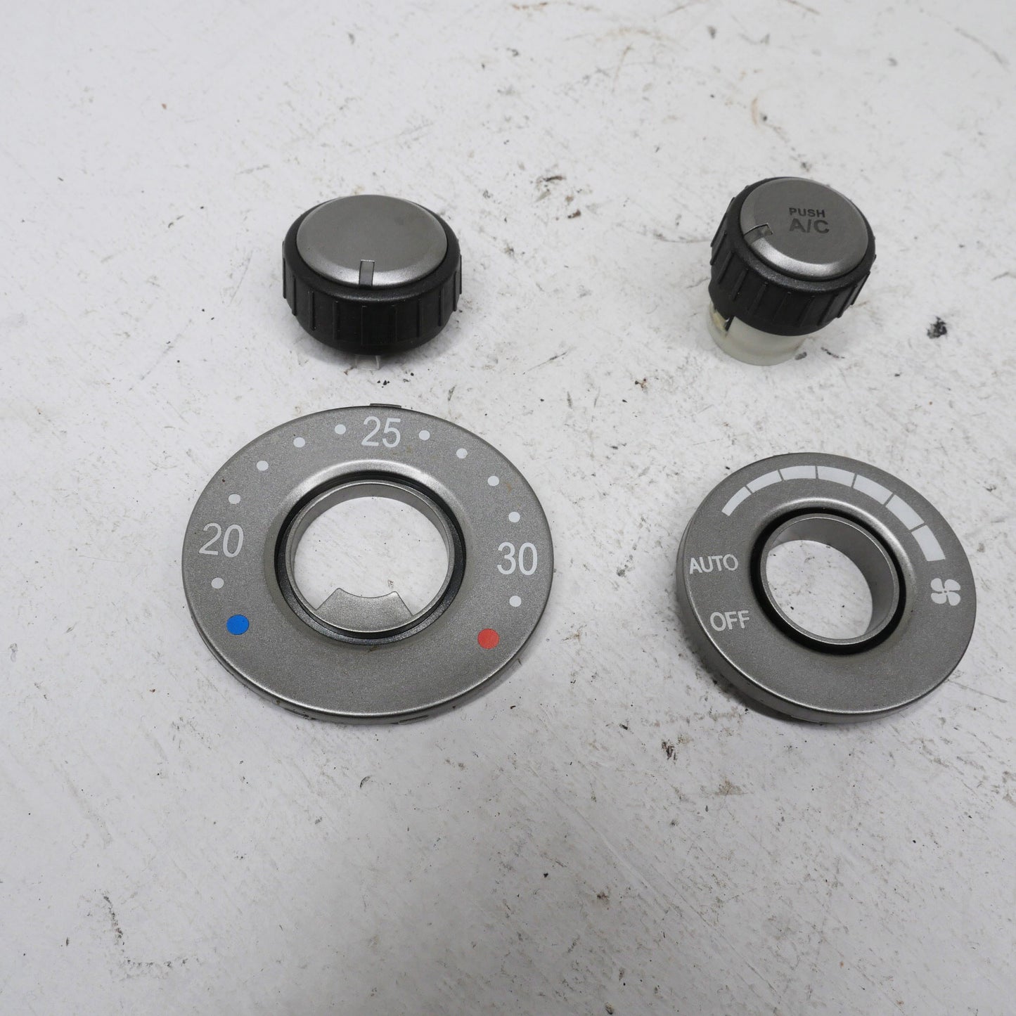 Climate Control Knobs and Front Covers- Fits Mitsubishi Magna ES TL-TW 2003-2005