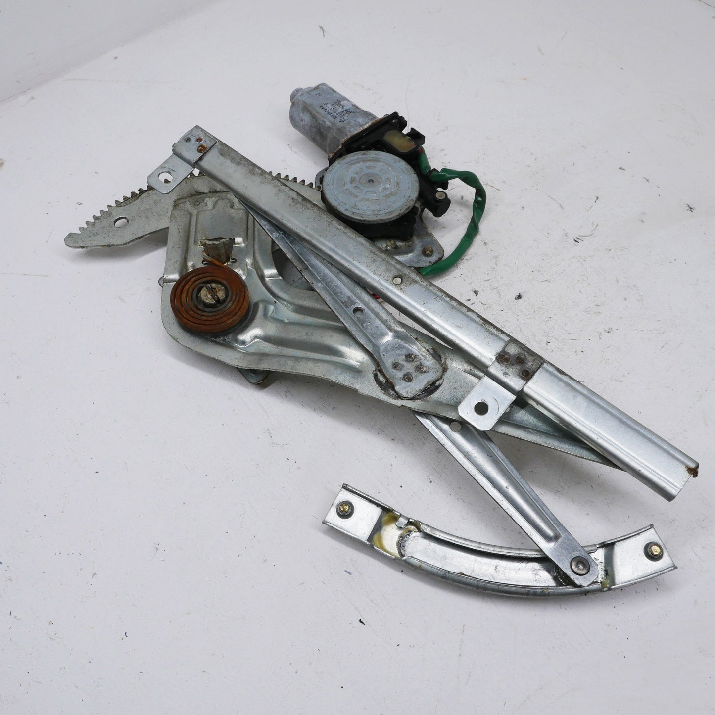 RH Rear Power Window Regulator - Fits Mitsubishi Magna ES TL-TW 2003-2005
