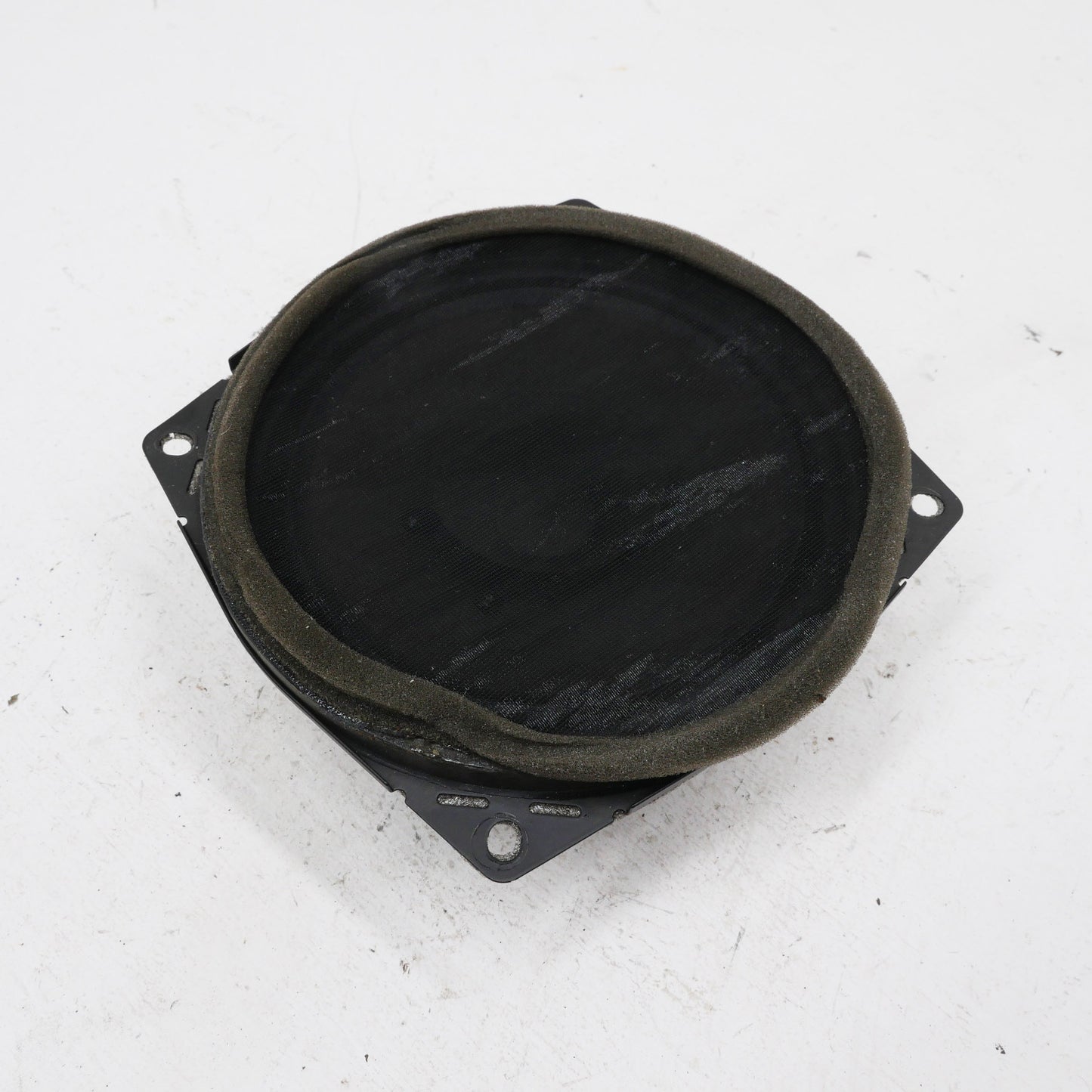 Front Door Speaker - Fits Mitsubishi Magna ES TL-TW 2003-2005