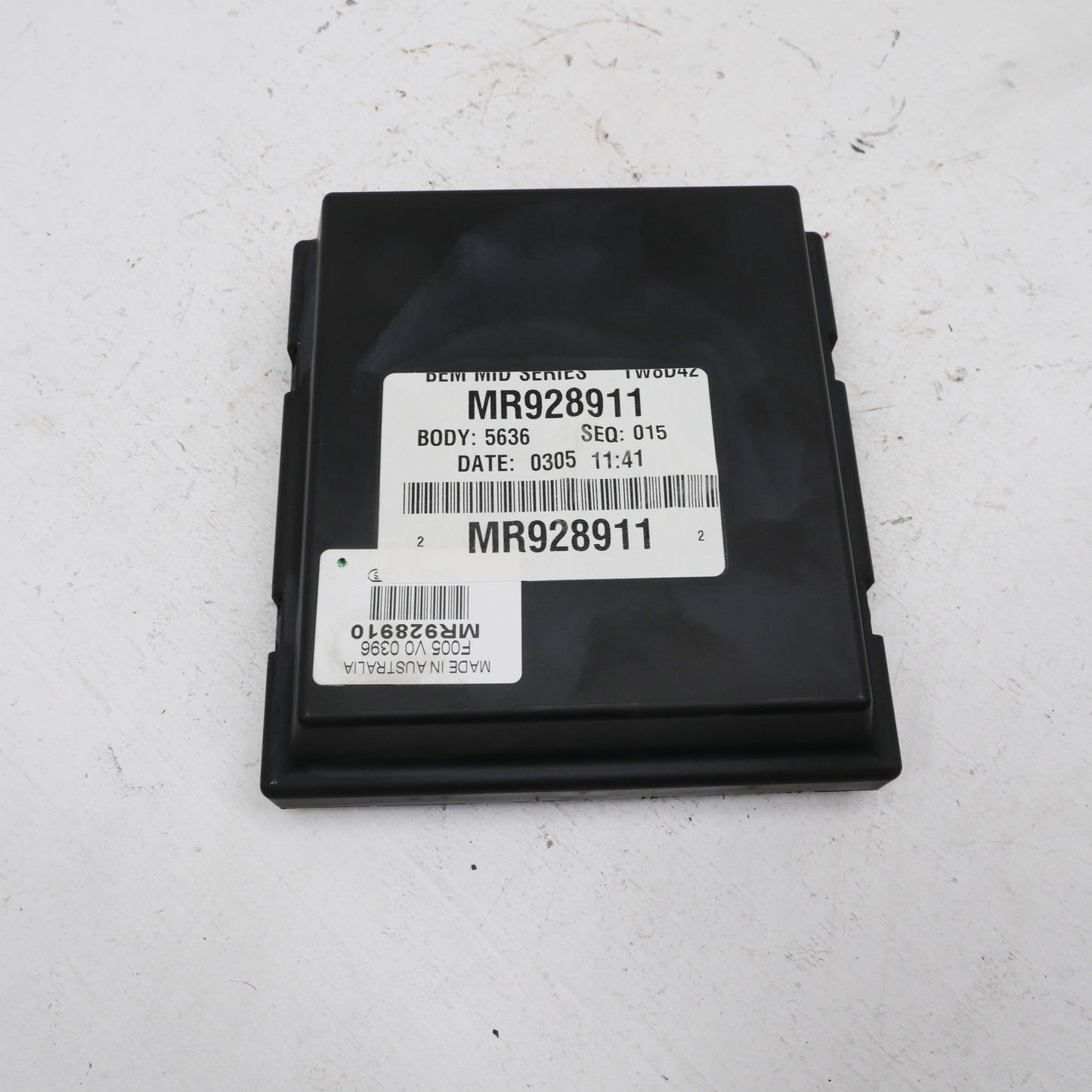 Body Control Module BCM MR928911 - Fits Mitsubishi Magna ES TL-TW 2003-2005