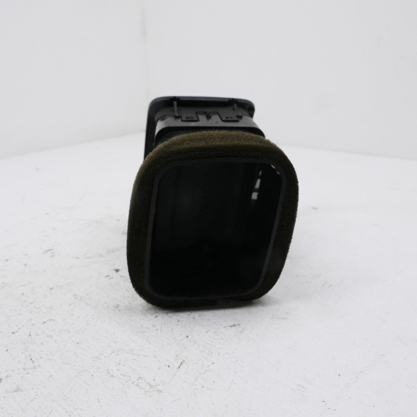 LH Dash Vent Black - Fits Mitsubishi Magna ES TL-TW 2003-2005