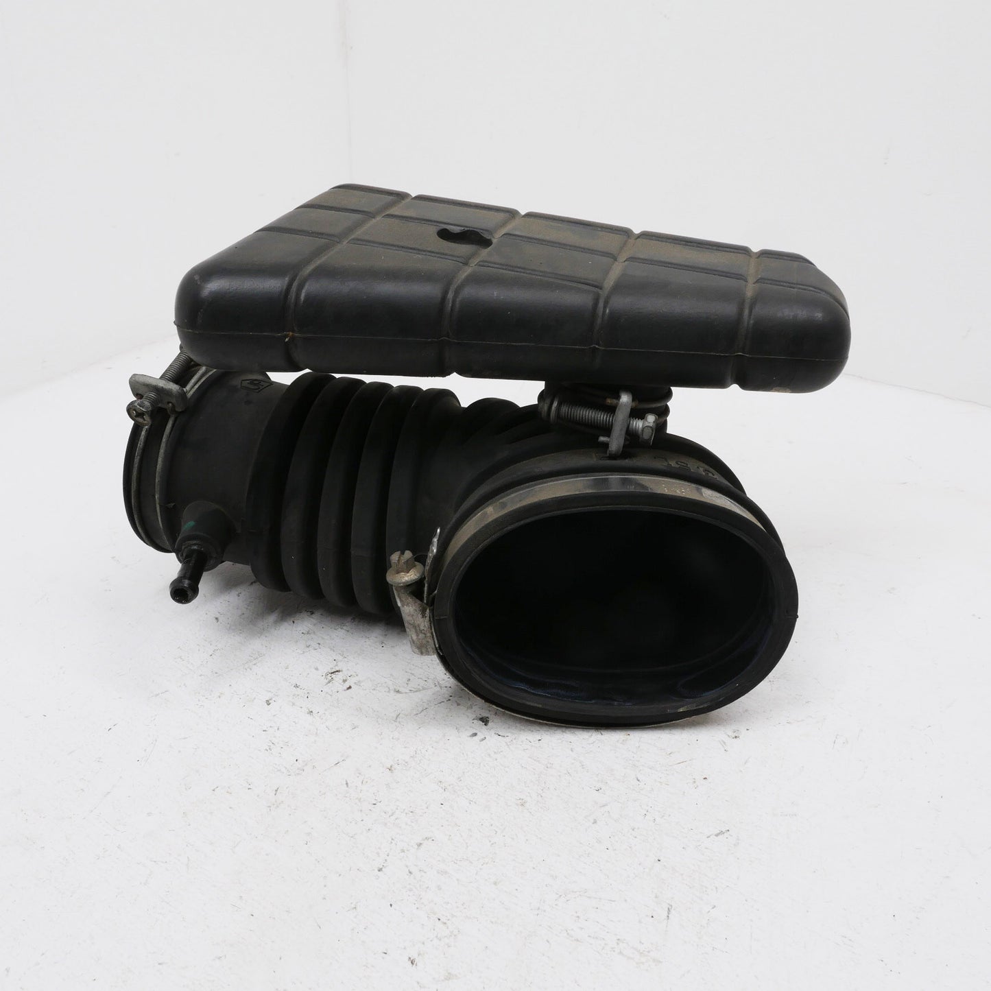 Air Intake Tube - Fits Mitsubishi Magna ES TL-TW 2003-2005