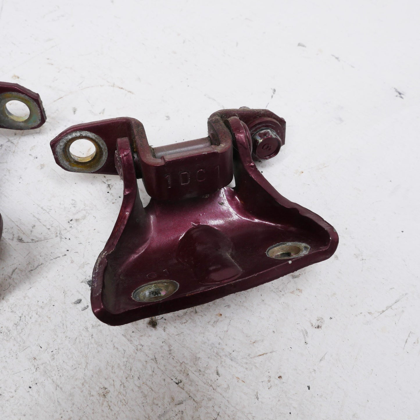 RH Rear Door Hinges - Fits Mitsubishi Magna ES TL-TW 2003-2005
