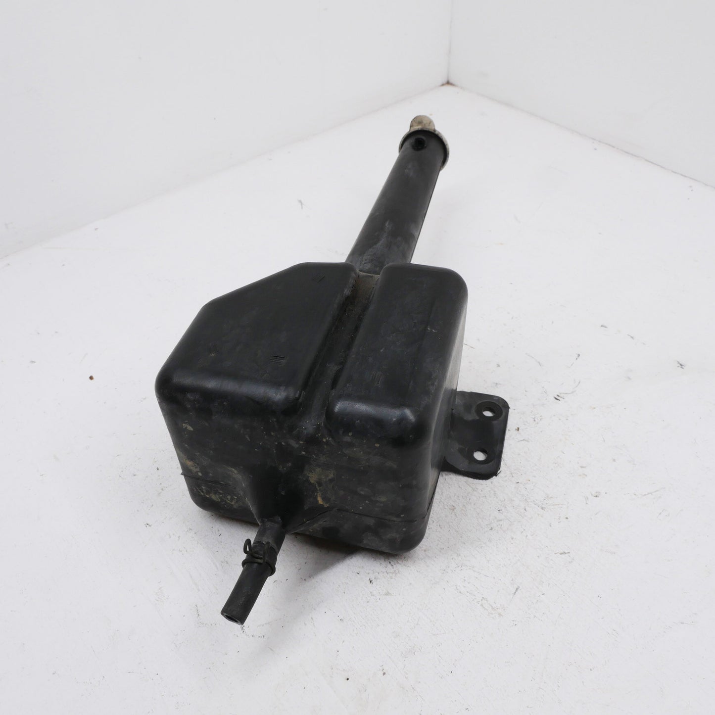 Coolant Bottle Reservoir - Fits Mitsubishi Magna ES TL-TW 2003-2005