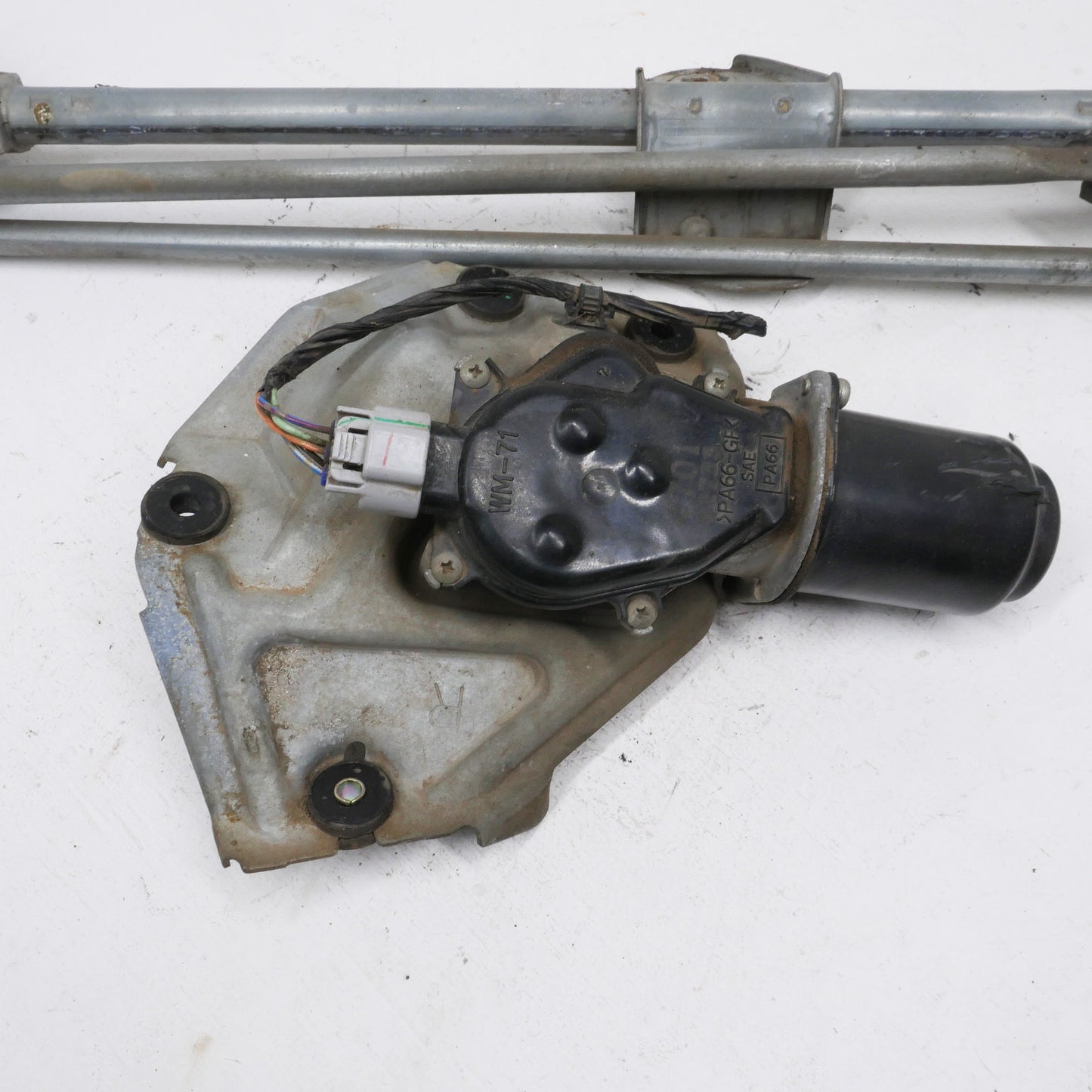 Windshield Wiper Motor and Linkages - Fits Mitsubishi Lancer CS Facelift 2002-2007
