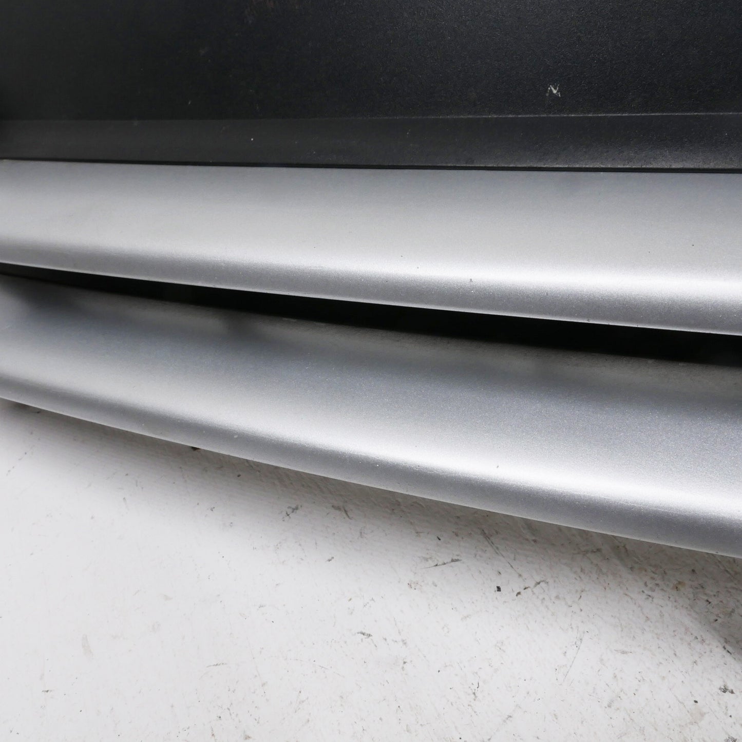 Front Grille Insert Silver - Fits Volkswagen Golf Mk4 1J Hatch 1997-2003