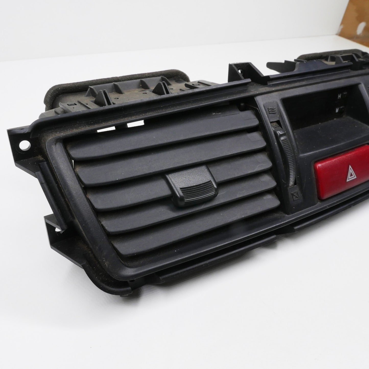 Center Dash Vent, Clock and Hazard Switch - Fits Mitsubishi Lancer CS Facelift 2002-2007
