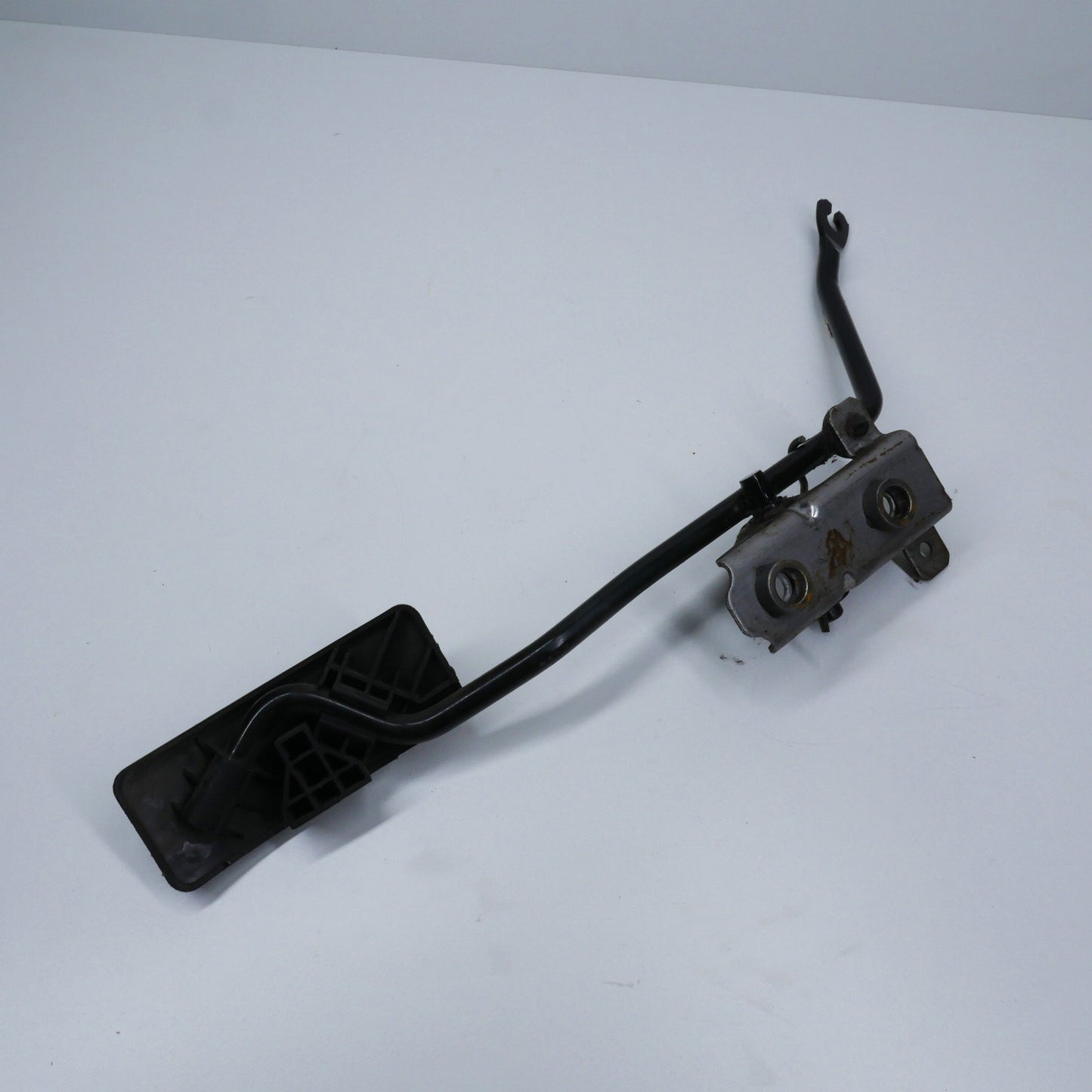 Accelerator Pedal - Fits Mitsubishi Lancer CS Facelift 2002-2007