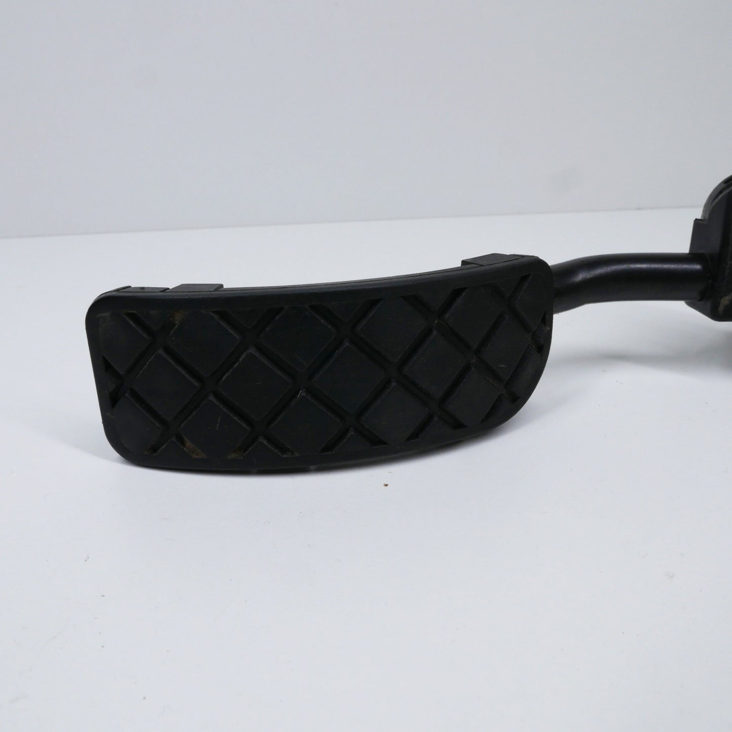 Accelerator Pedal - Fits Volkswagen Golf Mk4 1J Hatch 1997-2003