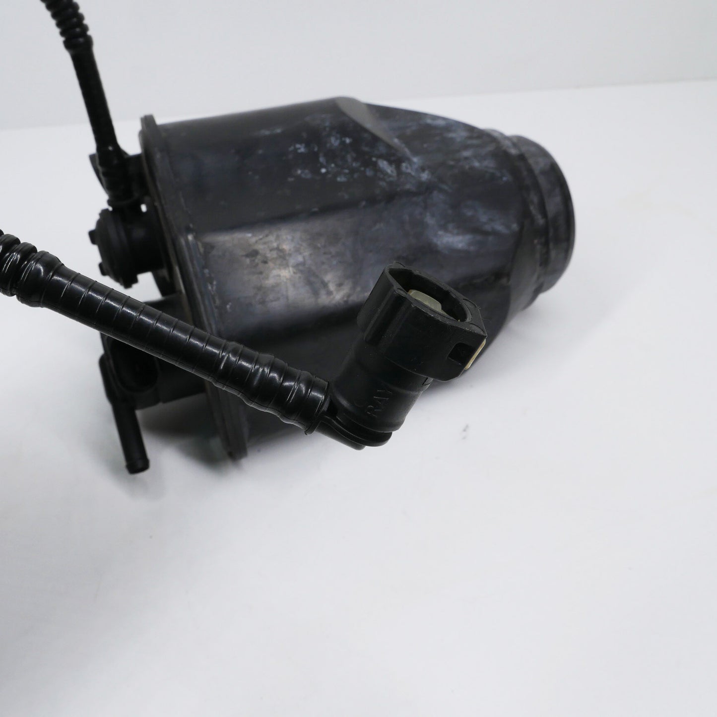 Carbon Charcoal Canister 1.6L - Fits Volkswagen Golf Mk4 1J Hatch 1997-2003